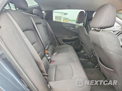 Zdjęcie 10 z 13 samochodu: 2021 CHEVROLET MALIBU LT VIN:1G1ZD5ST6MF075233 - miniatura