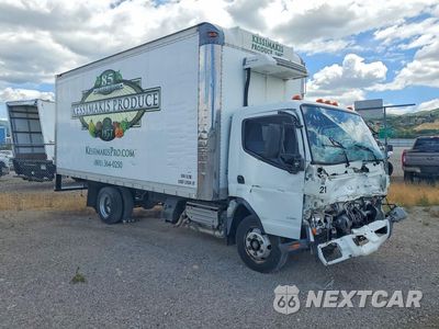 Czwarte zdjęcie samochodu z boku: 2015 MITSUBISHI FUSO FEC92S REFRIGERATED BOX TRUCK VIN:JL6CRG1A3FK000517 - miniatura