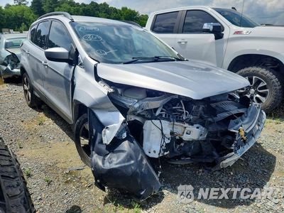 Czwarte zdjęcie samochodu z boku: 2017 FORD ESCAPE SE VIN:1FMCU9GD5HUE43677 - miniatura