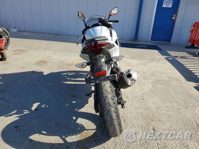 Czwarte zdjęcie samochodu z boku: 2025 KAWASAKI EX500 VIN:ML5EXGG15SDA70661 - miniatura