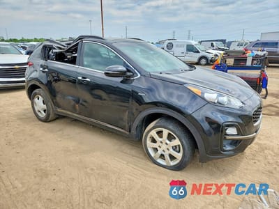 Czwarte zdjęcie samochodu z boku: 2020 KIA SPORTAGE S VIN:KNDP6CAC8L7730306 - miniatura