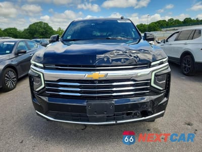 Piąte zdjęcie samochodu w środku: 2025 CHEVROLET SUBURBAN K1500 LT VIN:1GNS6CRD5SR290143 - miniatura