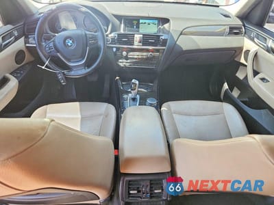 Zdjęcie 8 z 13 samochodu: 2017 BMW X3 SDRIVE28I VIN:5UXWZ7C38H0V89842 - miniatura