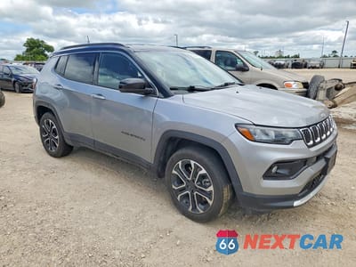 Czwarte zdjęcie samochodu z boku: 2024 JEEP COMPASS LIMITED VIN:3C4NJDCNXRT586949 - miniatura