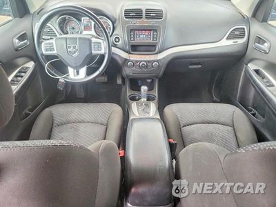 Zdjęcie 8 z 12 samochodu: 2020 DODGE JOURNEY SE VIN:3C4PDCABXLT181314 - miniatura