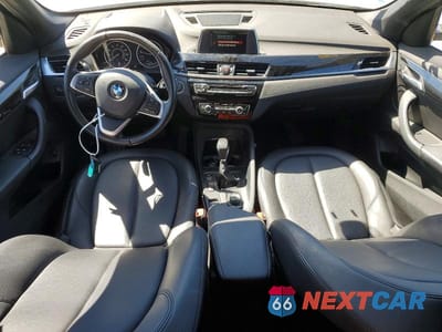 Zdjęcie 8 z 12 samochodu: 2018 BMW X1 SDRIVE28I VIN:WBXHU7C37J5H40662 - miniatura