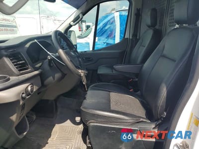 Zdjęcie 7 z 13 samochodu: 2023 FORD TRANSIT 250 DELIVERY VAN VIN:1FTBR1X86PKA13687 - miniatura
