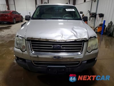 Piąte zdjęcie samochodu w środku: 2006 FORD EXPLORER XLT VIN:1FMEU73E26ZA22267 - miniatura