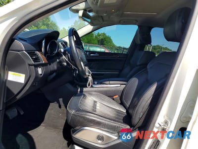 Zdjęcie 7 z 13 samochodu: 2013 MERCEDES-BENZ GL 350 BLUETEC VIN:4JGDF2EE9DA190750 - miniatura