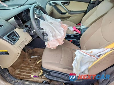 Zdjęcie 7 z 13 samochodu: 2014 HYUNDAI ELANTRA SE VIN:5NPDH4AE7EH537504 - miniatura