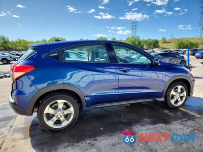 Trzecie zdjęcie samochodu z tyłu: 2017 HONDA HR-V LX VIN:3CZRU6H34HG705592 - miniatura