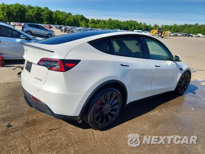Trzecie zdjęcie samochodu z tyłu: 2024 TESLA MODEL Y VIN:7SAYGDEF7RA265466 - miniatura