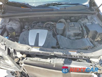 Zdjęcie 12 z 14 samochodu: 2012 KIA SORENTO EX VIN:5XYKU4A21CG210559 - miniatura