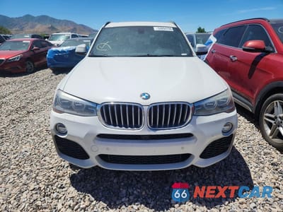 Piąte zdjęcie samochodu w środku: 2017 BMW X3 XDRIVE35I VIN:5UXWX7C58H0U40046 - miniatura