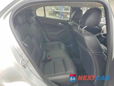Zdjęcie 11 z 13 samochodu: 2019 MERCEDES-BENZ GLA 250 VIN:WDCTG4EB1KU011279 - miniatura