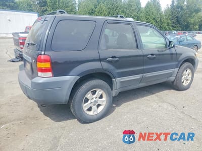 Trzecie zdjęcie samochodu z tyłu: 2005 FORD ESCAPE XLT VIN:1FMYU93125KC70435 - miniatura
