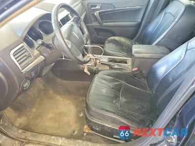 Zdjęcie 7 z 12 samochodu: 2011 LINCOLN MKZ VIN:3LNHL2JC5BR757909 - miniatura