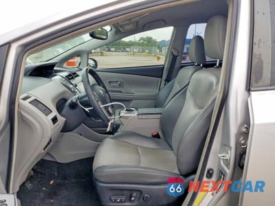 Zdjęcie 7 z 12 samochodu: 2017 TOYOTA PRIUS V FOUR VIN:JTDZN3EU8HJ066291 - miniatura