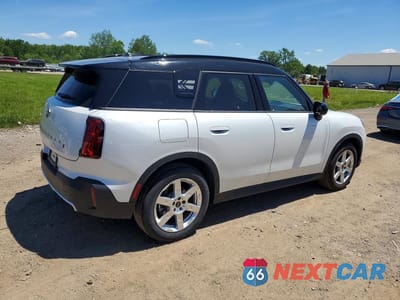 Trzecie zdjęcie samochodu z tyłu: 2026 MINI COUNTRYMAN S ALL4 VIN:WMZ23GA04T7U08861 - miniatura