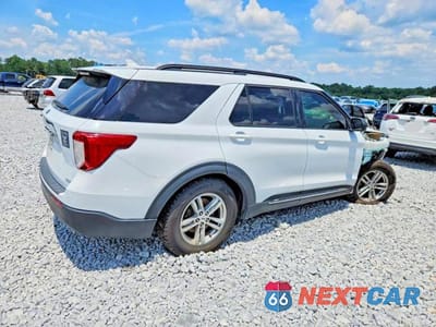 Trzecie zdjęcie samochodu z tyłu: 2020 FORD EXPLORER XLT VIN:1FMSK7DH8LGA67447 - miniatura