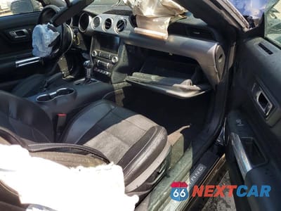 Zdjęcie 8 z 13 samochodu: 2019 FORD MUSTANG VIN:1FATP8UH8K5162428 - miniatura