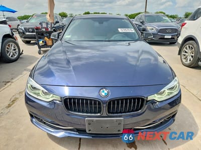 Piąte zdjęcie samochodu w środku: 2017 BMW 330 XI VIN:WBA8D9G38HNU66038 - miniatura