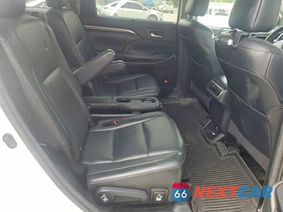 Zdjęcie 11 z 13 samochodu: 2016 TOYOTA HIGHLANDER LIMITED PLATINUM VIN:5TDDKRFHXGS320334 - miniatura
