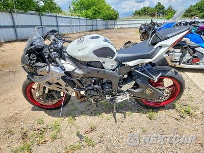 Trzecie zdjęcie samochodu z tyłu: 2025 KAWASAKI ZX636 K VIN:JKBZXJK11SA007055 - miniatura