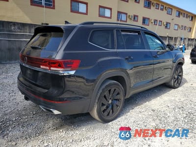 Trzecie zdjęcie samochodu z tyłu: 2024 VOLKSWAGEN ATLAS SE VIN:1V2WR2CA6RC513229 - miniatura