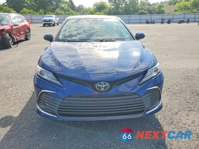 Piąte zdjęcie samochodu w środku: 2024 TOYOTA CAMRY XLE VIN:4T1F11BKXRU109594 - miniatura
