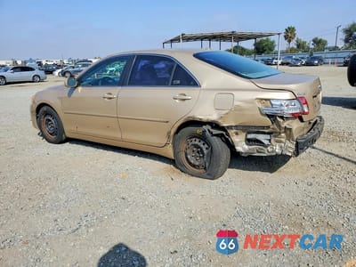 Drugie zdjęcie samochodu z przodu: 2011 TOYOTA CAMRY LE VIN:4T1BF3EK9BU225088 - miniatura