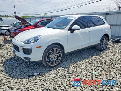 2017 PORSCHE CAYENNE WP1AA2A24HKA81676 - główne zdjęcie licytacji z USA - miniatura