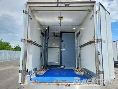 Zdjęcie 10 z 13 samochodu: 2023 FORD E350 REFRIGERATED BOX TRUCK VIN:1FDWE3FK5PDD09743 - miniatura