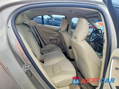 Zdjęcie 10 z 12 samochodu: 2014 VOLVO S60 T5 VIN:YV1612FS6E1290199 - miniatura