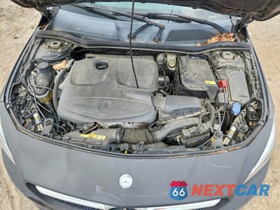 Zdjęcie 11 z 12 samochodu: 2014 MERCEDES-BENZ CLA 250 VIN:WDDSJ4EB3EN069787 - miniatura