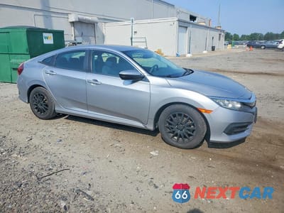Czwarte zdjęcie samochodu z boku: 2018 HONDA CIVIC LX VIN:19XFC2F52JE008268 - miniatura