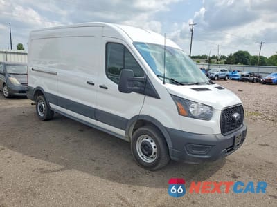Czwarte zdjęcie samochodu z boku: 2024 FORD TRANSIT T-250 VIN:1FTBR1C85RKB60544 - miniatura