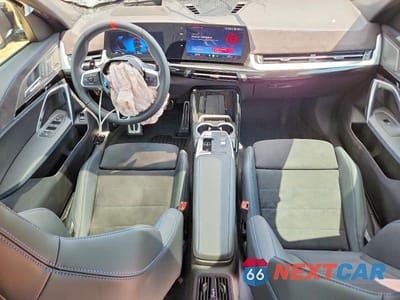 Zdjęcie 8 z 14 samochodu: 2026 BMW X1 M35I VIN:WBX13EF03T5594190 - miniatura