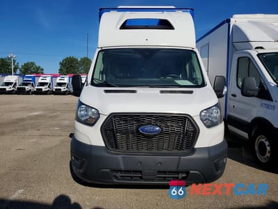 Piąte zdjęcie samochodu w środku: 2023 FORD TRANSIT DELIVERY TRUCK VIN:1FDBW5ZG0PKA23762 - miniatura