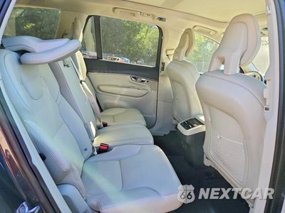 Zdjęcie 11 z 13 samochodu: 2020 VOLVO XC90 T5 MOMENTUM VIN:YV4102PK7L1578177 - miniatura