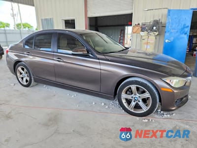 Czwarte zdjęcie samochodu z boku: 2014 BMW 328 XI VIN:WBA3B3C56EJ980820 - miniatura