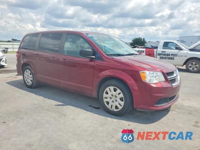 Czwarte zdjęcie samochodu z boku: 2018 DODGE GRAND CARAVAN SE VIN:2C4RDGBG4JR180556 - miniatura