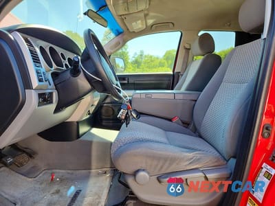 Zdjęcie 7 z 12 samochodu: 2008 TOYOTA TUNDRA GRADE VIN:5TBBV54168S498958 - miniatura