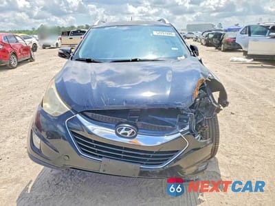 Piąte zdjęcie samochodu w środku: 2013 HYUNDAI TUCSON LIMITED VIN:KM8JU3AC1DU585510 - miniatura