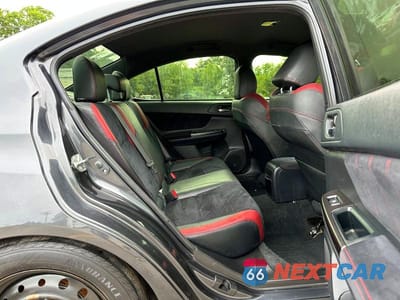 Zdjęcie 6 z 10 samochodu: 2017 SUBARU WRX STI VIN:JF1VA2M63H9808062 - miniatura
