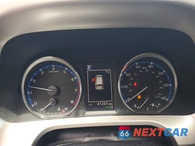 Zdjęcie 9 z 14 samochodu: 2018 TOYOTA RAV4 LIMITED VIN:2T3DFREV3JW762387 - miniatura