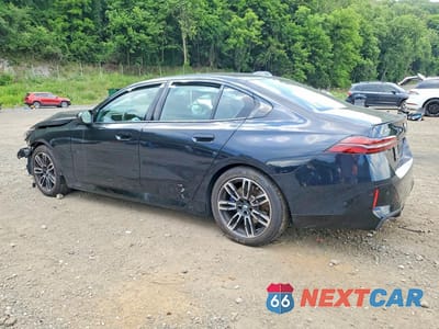Drugie zdjęcie samochodu z przodu: 2025 BMW 540 XI VIN:WBA63FJ06SCU89019 - miniatura