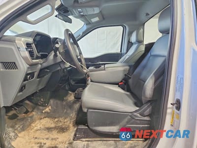 Zdjęcie 7 z 12 samochodu: 2022 FORD F150 VIN:1FTMF1EBXNKD82596 - miniatura