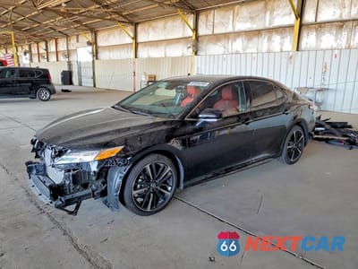 2020 TOYOTA CAMRY XSE 4T1K61AK7LU999948 - główne zdjęcie licytacji z USA - miniatura
