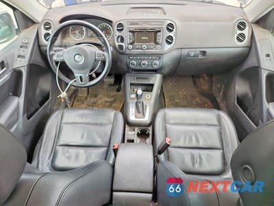 Zdjęcie 8 z 13 samochodu: 2013 VOLKSWAGEN TIGUAN S VIN:WVGAV3AX3DW571175 - miniatura